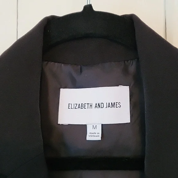 Elizabeth and James Oversized Blazer - Picture 2 of 4
